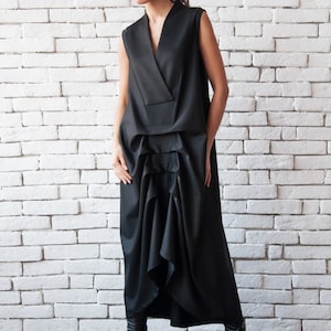 Sleeveless Black Dress With Drapping  METD0016