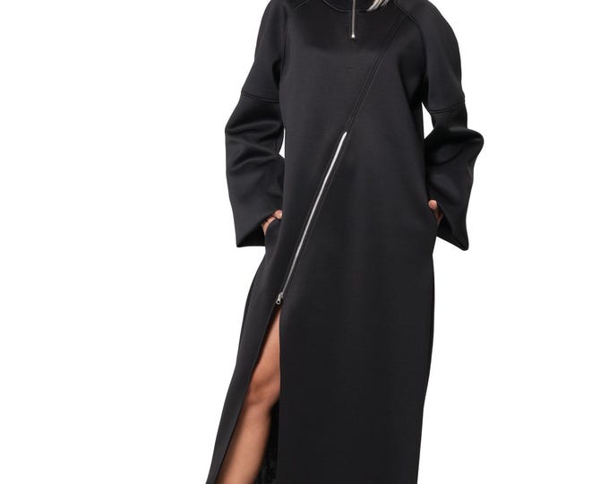 Black Neoprene Maxi Dress with Diagonal Zipper and High Collar METD0283