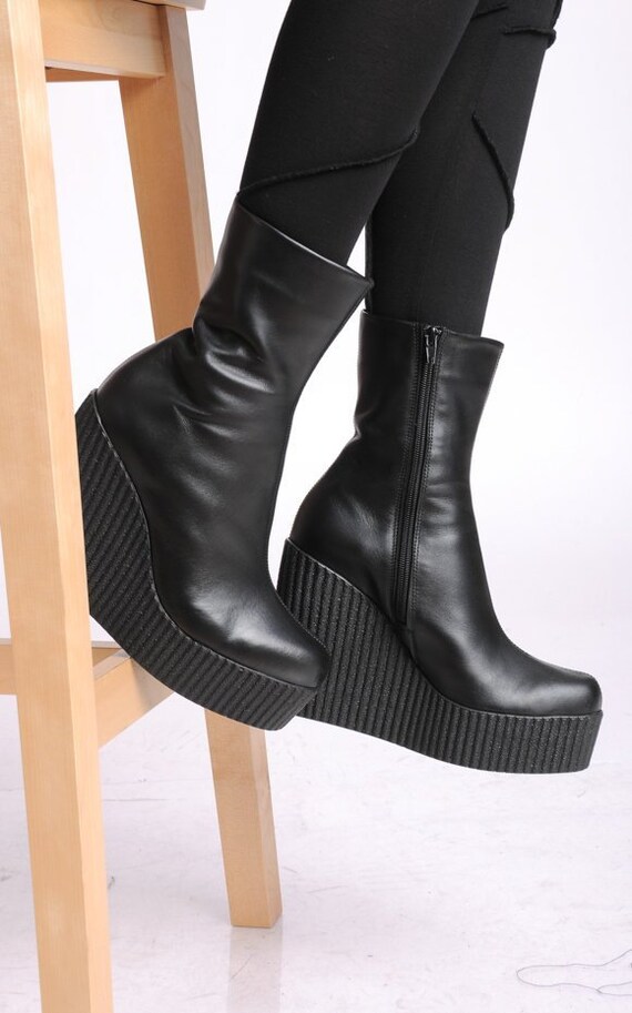 simple black leather boots