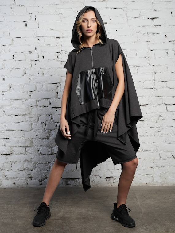 Womens Two Piece Set / Tracksuit Set / Shorts and Top Set / Women Tracksuit Set / Plus Size Shorts / Asymmetric Tunic /  METJ0004