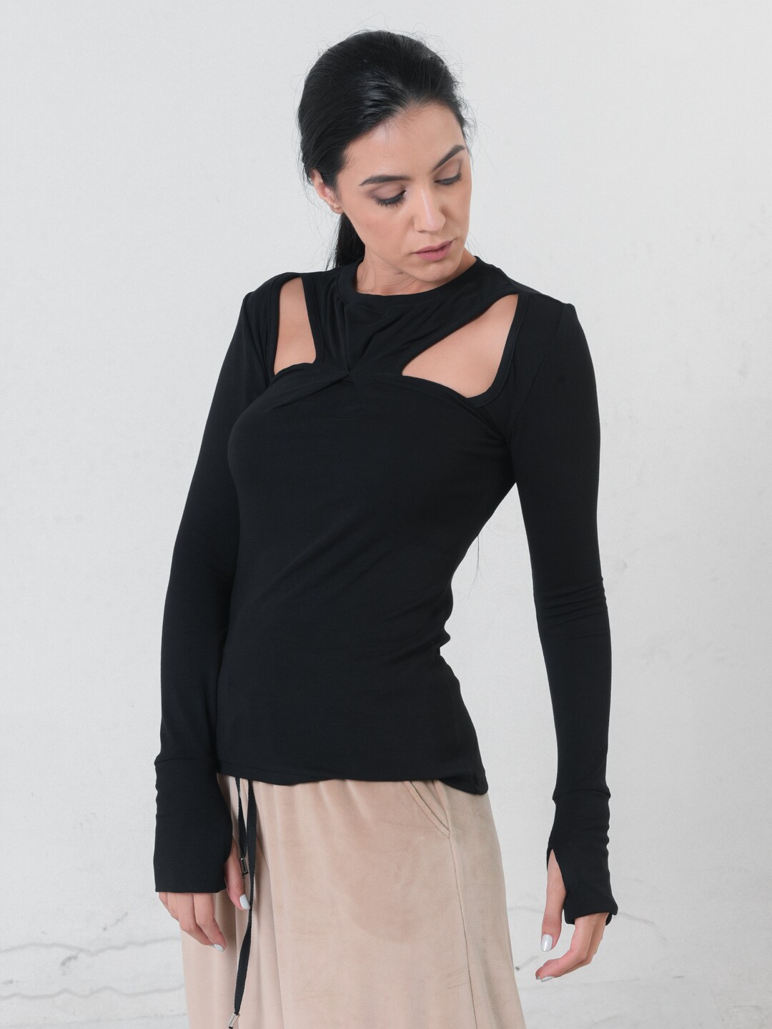 UN3D. HOLE CUTTING KNIT TOP ブラック il_1080xN.4173228968_9bgp.jpg