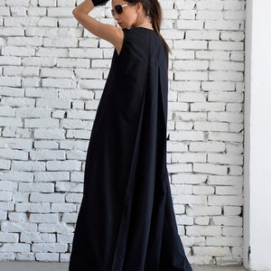 Plus Size Maxi Dress/Loose Kaftan/Casual Sleeveless Dress/Front Zipper Black Dress/Oversize Tunic/No Sleeve Cotton Dress/Everyday Dress image 5