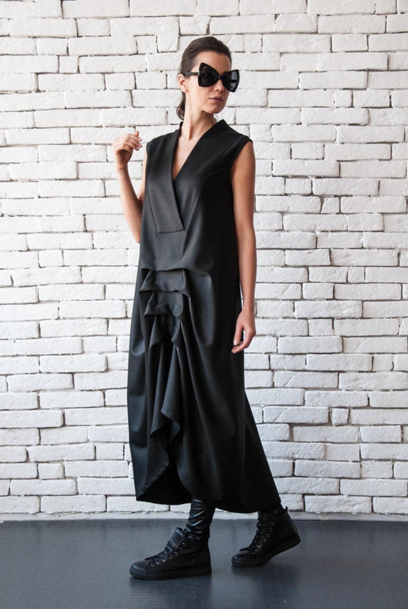 Extravagant Dress / Long Black Maxi Dress / Asymmetric Dress / Black V Neck Dress / Large Black Dress / Loose Fit Dress image 4