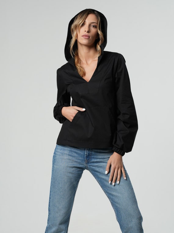 V Neck Blouse / Black Hooded Top / Elastic Cuff / Long Sleeve Top / Oversize Shirt / Loose Pocket Top / Extravagant Clothing / METSh0032