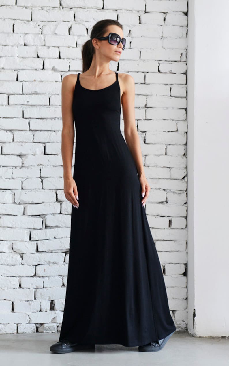 Long Dress Elegant / Open Back Maxi Dress / Black Dress / Boho Dress / Naked Back Dress / Black Bridesmaid Dress / Metamorphoza image 5