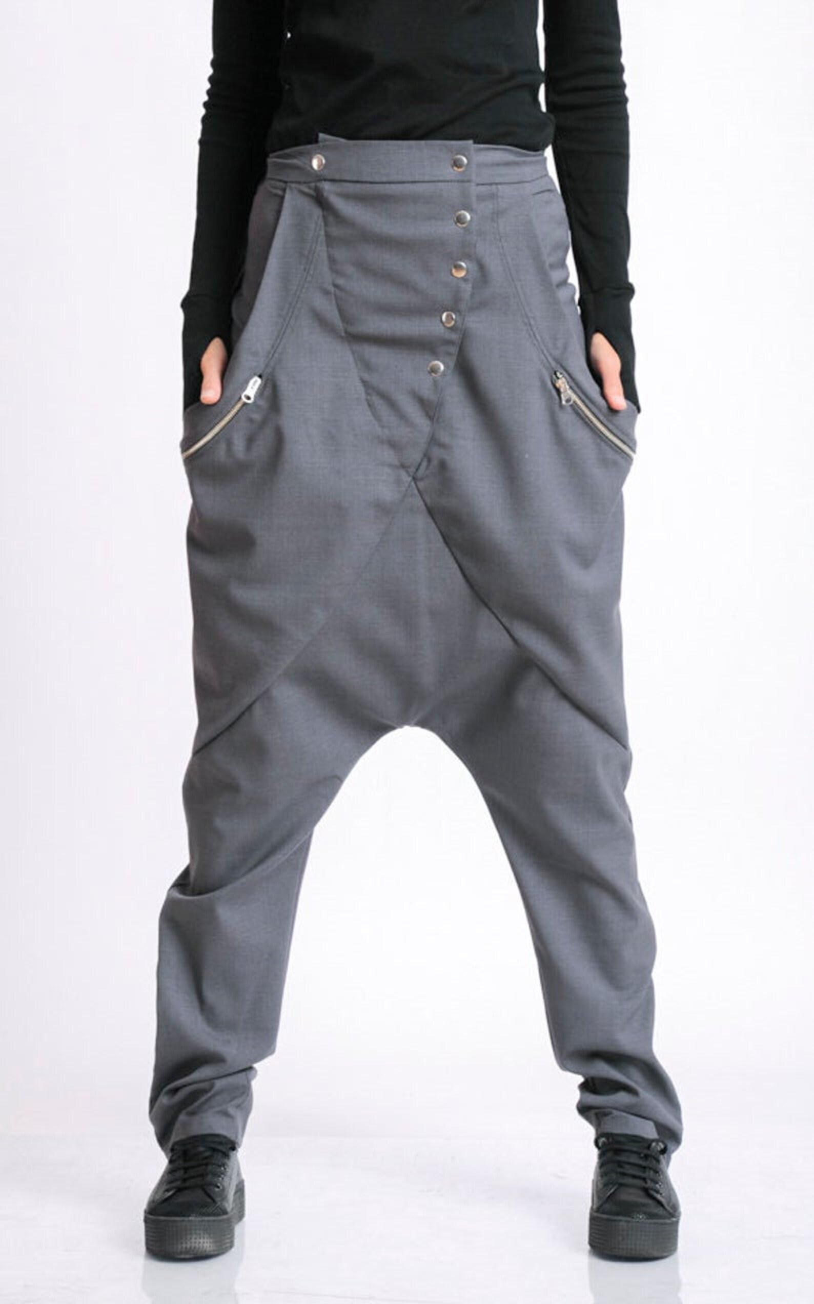 BLACK LOOSE EXTRAVAGANT DROP CROTCH PANTS