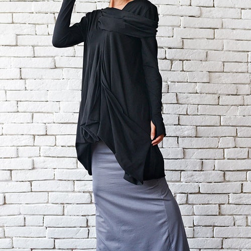 Zwarte tuniek met lange mouwen/gedrapeerde tuniek/zwarte jurk/oversized kaftan/losse zwarte jurk/asymmetrische losse top/extravagante zwarte blouse METT0004