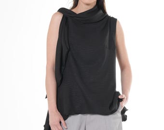 Asymmetric Wrinkled-Effect Top / Sleeveless Black Top METT0284