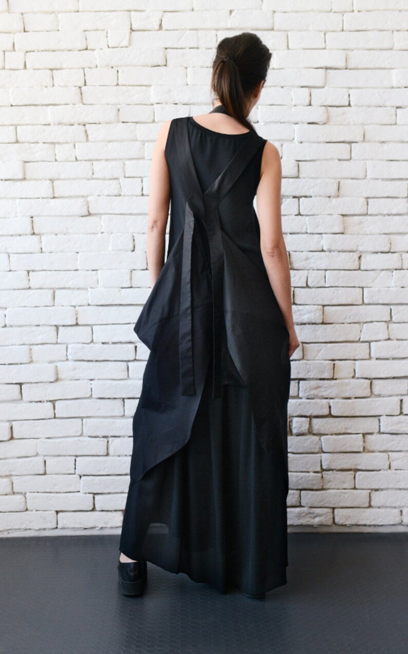 Black Maxi DressExtravagant Black KaftanAsymmetric Plus Size DressSleeveless Oversize Tunic TopSuspenders BackCasual Dress METD0096