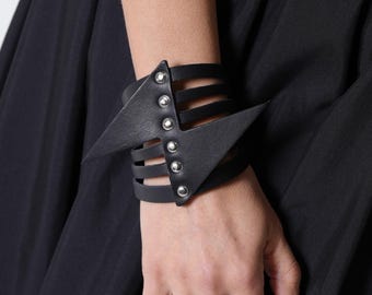 Genuine Leather Bracelet With Triangle Detail - Black Leather Cuff