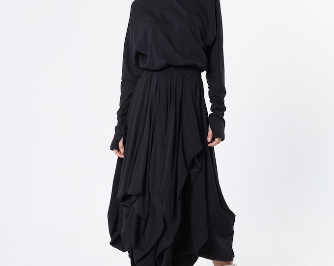 Hooded Midi Dress - Casual Black Dress  METD0263