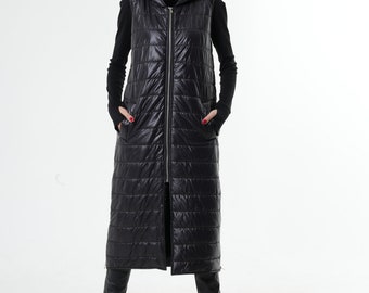 Long Black Vest / Puffer Vest / Womens Long Vest / Puffy Vest /Black Puffer Vest / Sleeveless Coat METC0082