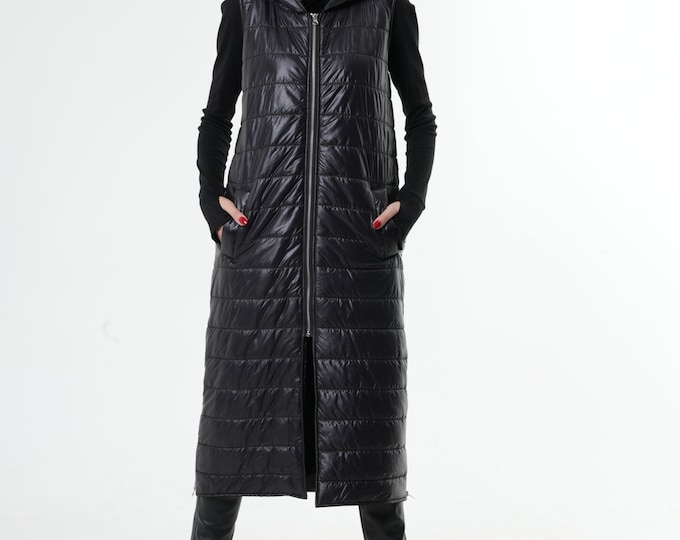 Long Black Vest / Puffer Vest / Womens Long Vest / Puffy Vest /Black Puffer Vest / Sleeveless Coat