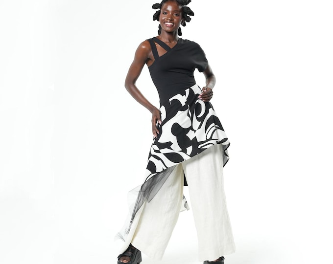 Open Shoulder Long Top With Print and Tulle Layer - Structured Long Top METT0302
