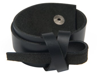 Genuine Leather Bracelet/Extravagant Hand Accessory/Black Leather Wrist Band/Handmade Black Cuff/Black Wrap Bracelet/Leather Band METBR11