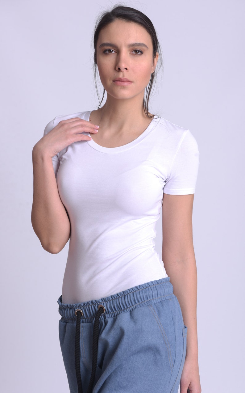 Högkvalitativ sommar-T-shirt / Enfärgad vit T-shirt / Kortärmad topp / Enkel T-shirt / Blank T-shirt / Snövit T-shirt METT0190 bild 7