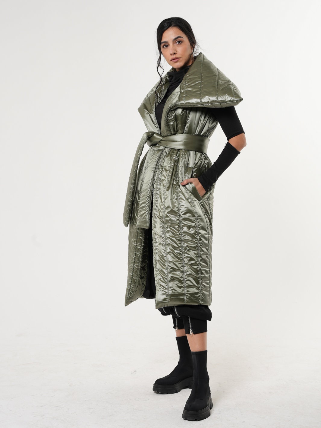 NEW Winter Vest / Sleeveless Coat / Long Puffer Coat / Puffy Vest / Puffer  Vest / Olive Green Vest / Shiny Vest