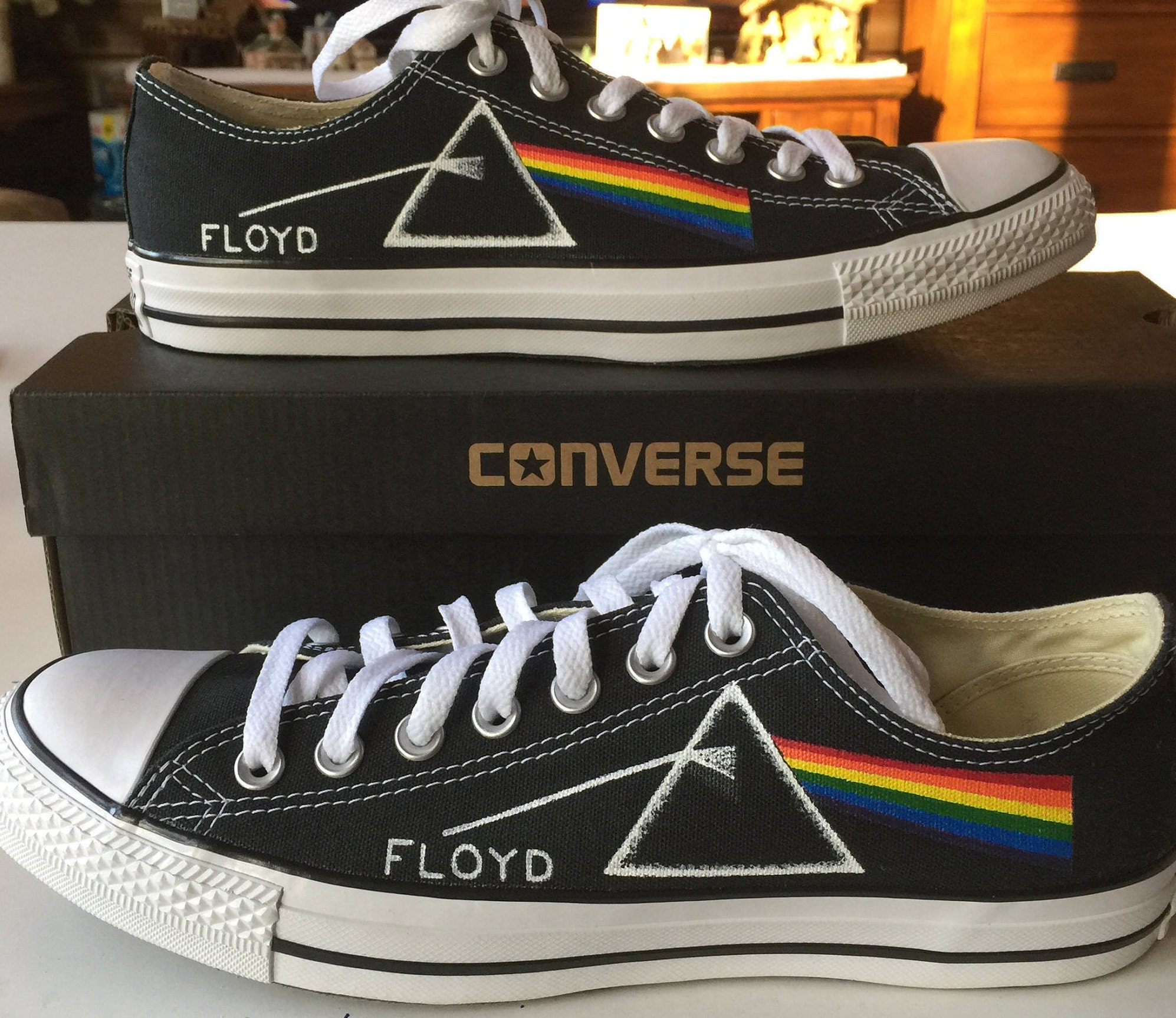 Pink Floyd Prism Custom Converse - Etsy