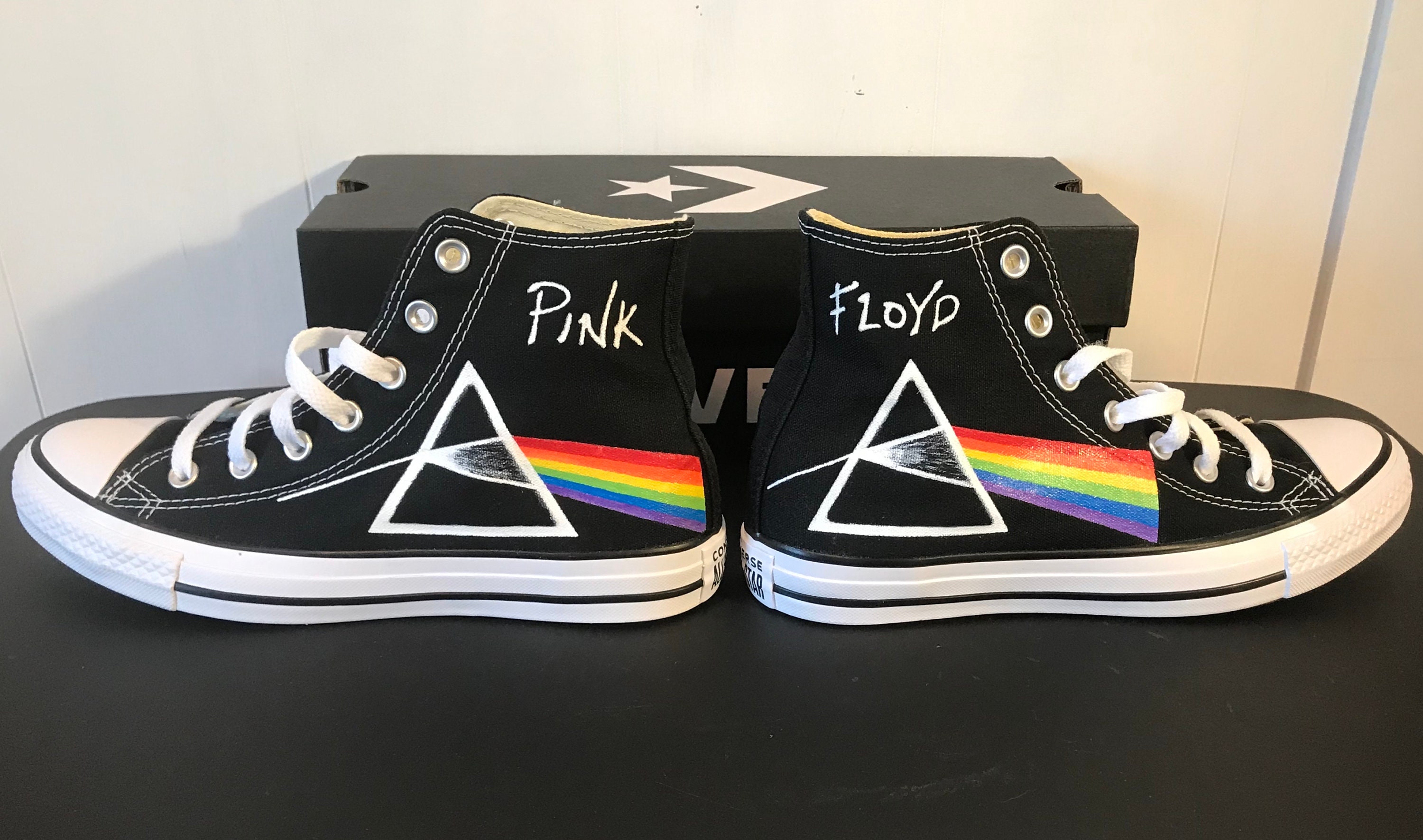 Pink Floyd Prism Converse - Etsy