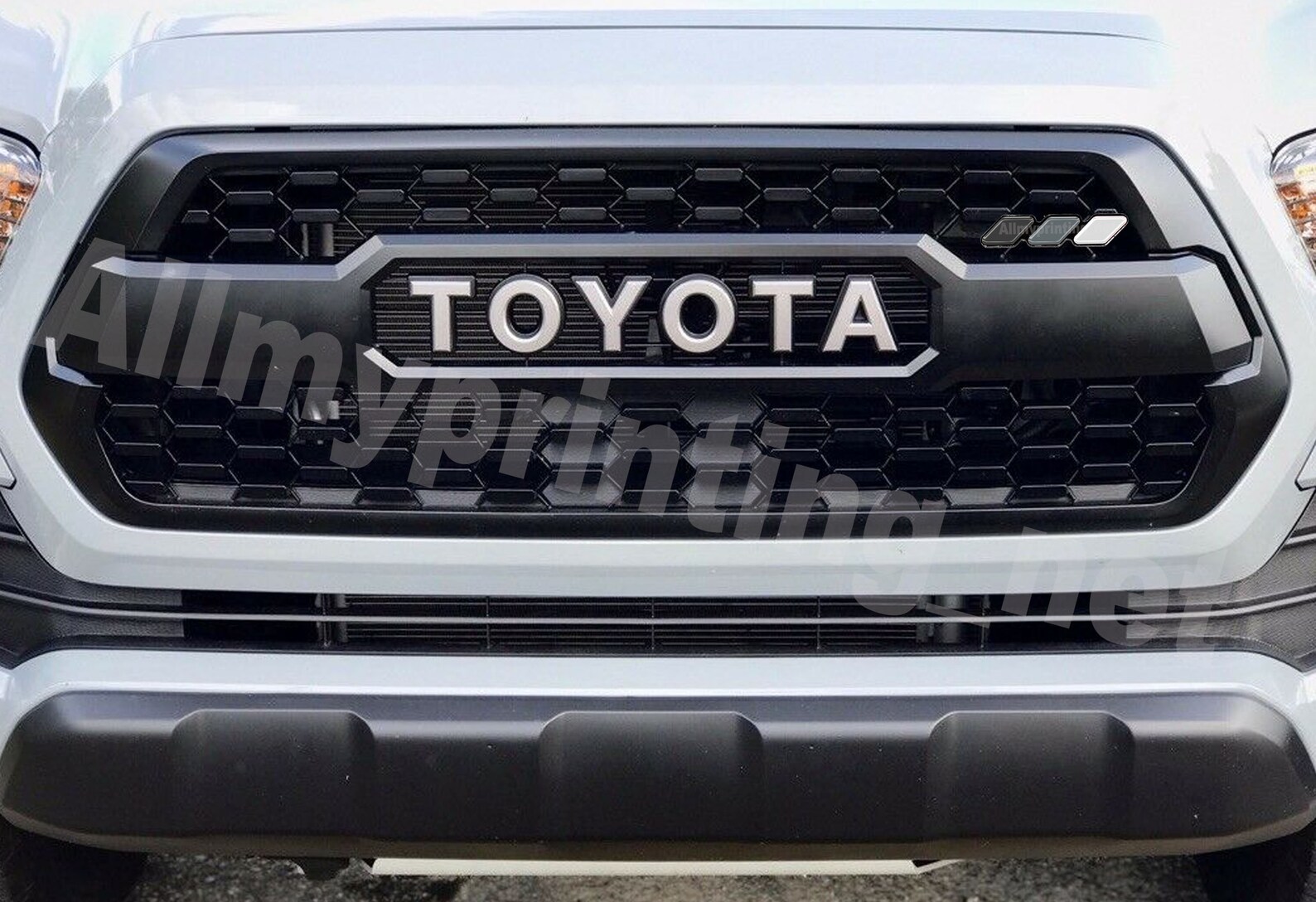 Tri-Color Grille Badge Emblem For Toyota 4Runner, Italy - Foto 13
