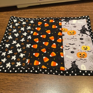 Halloween Mug Rug, quilted coaster, quilted placement