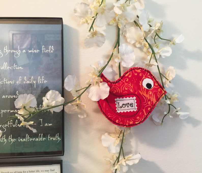 Fabric ornament Love Arty Bird Card Quilted bird ornament gift quilted bird Gift Card fabric bird Inspiring Quote red Love card #1