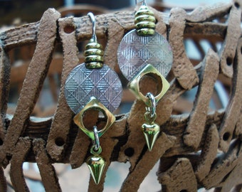 Earrings Harlequin Textured Pattern with Brass Elements and Dangles Round Shape Everyday Earrings