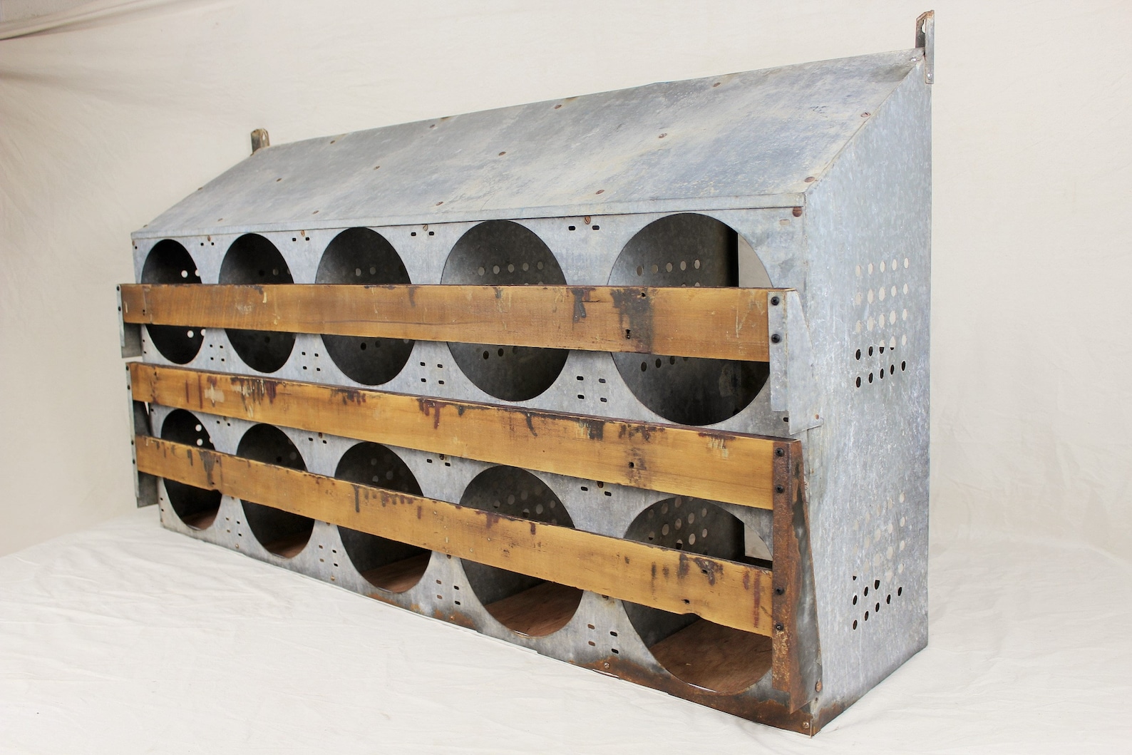 Vintage 10 Hole Galvanized Chicken Nesting Roost Laying Box Etsy