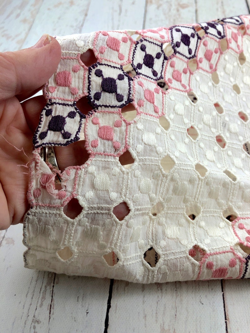 Crochet Runner,vintage,home decor,fabrics,hand made,antique,beige and pink,table runner