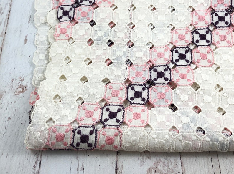 Crochet Runner,vintage,home decor,fabrics,hand made,antique,beige and pink,table runner