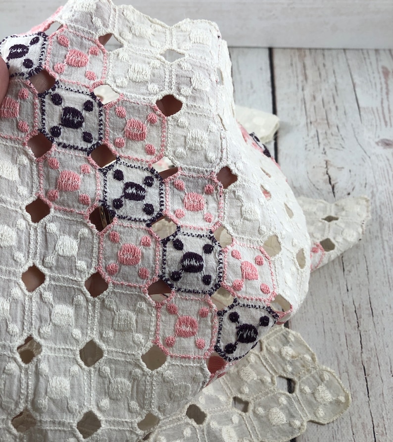 Crochet Runner,vintage,home decor,fabrics,hand made,antique,beige and pink,table runner