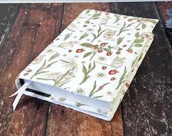 Country Mouse Adjustable Book Cover | Dust Jacket | Book Sleeve | Bookish Gift | Book Accessories | Padded Book Cover | Reusable Cover