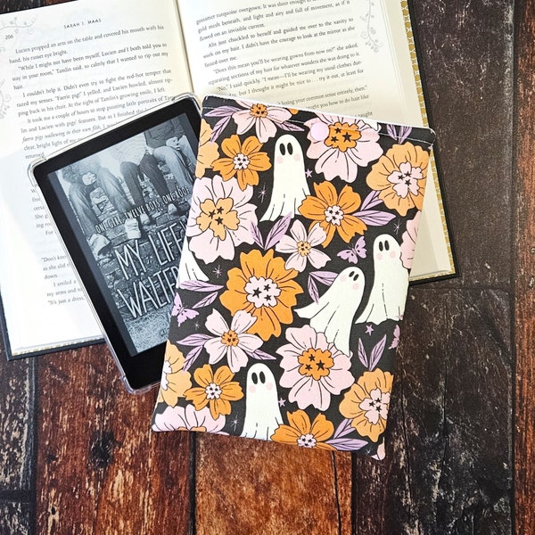 Groovy Pink Ghost Kindle Sleeve | Book Lover Gift | Spooky Cover | Kindle Case | Bookish Gift | Kindle Paperwhite Cover | Handmade | Floral