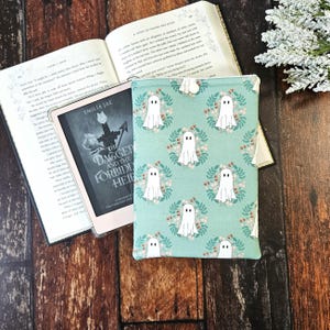 Boho Ghosts Kindle Sleeve | Book Lover Gift | Book Sleeve | Kindle Case | Bookish Gift | Reader Gift | Colorsoft Case | Floral Ghosties