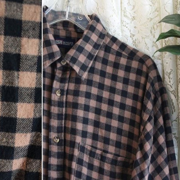 Vintage COTTON FLANNEL SHIRT, Size Large Checked 100 Percent Cotton Plaid Black Tan Campus Lumberjack Prep School Boyfriend