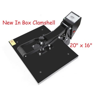 K&ouml;nnte beinhalten: Eine schwarze Clamshell-W&auml;rmepresse mit digitalem Timer und Temperaturregelung. Die Presse verf&uuml;gt &uuml;ber eine Heizplatte von 20" x 16" und einen Hebel zum Aus&uuml;ben von Druck.