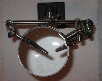 Magnifying Glass with Clips for Jewelers, Electronics, Painting 4x Magnification