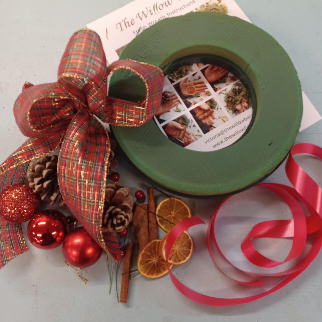 Festive Christmas Fresh Wreath Making Craft Kit Just Add Etsy UK