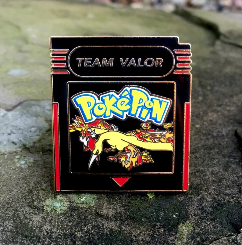 Pokemon Go Team Cartridge Hat Pin Set Limited Edition Black on Gold