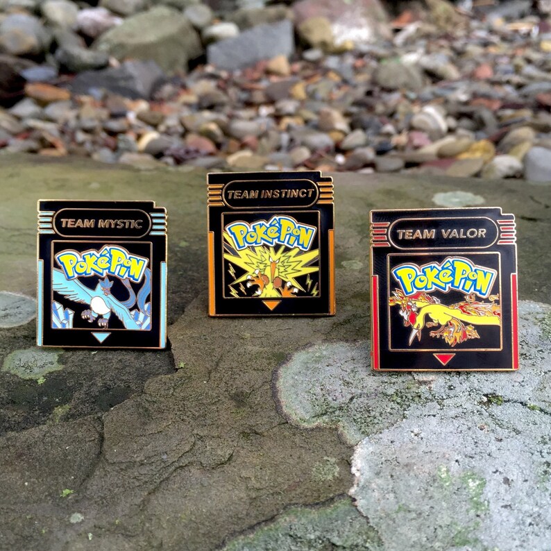Pokemon Go Team Cartridge Hat Pin Set Limited Edition Black on Gold