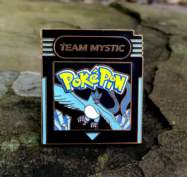 Pokemon Go Team Cartridge Hat Pin Set Limited Edition Black on Gold