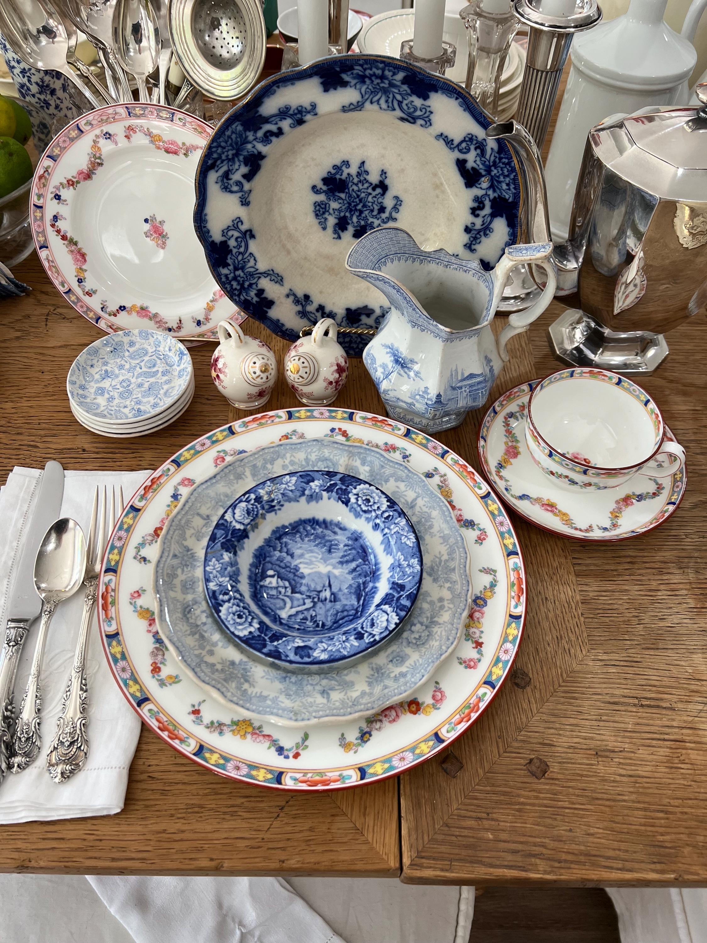 Vintage Mintons Royal China Dinner Plates, Floral Garland, Set of