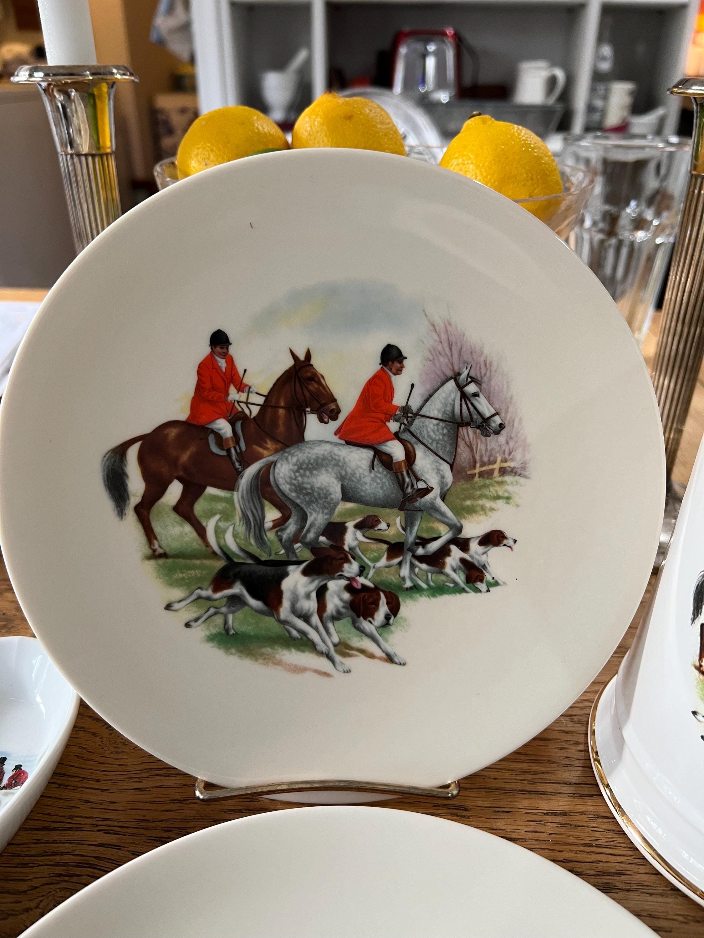 Fox Hunting Set of 2 Porcelain Plates - Etsy Norway