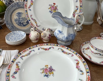 Vintage Mintons Royal China Dinner Plates, Floral Garland, Set of