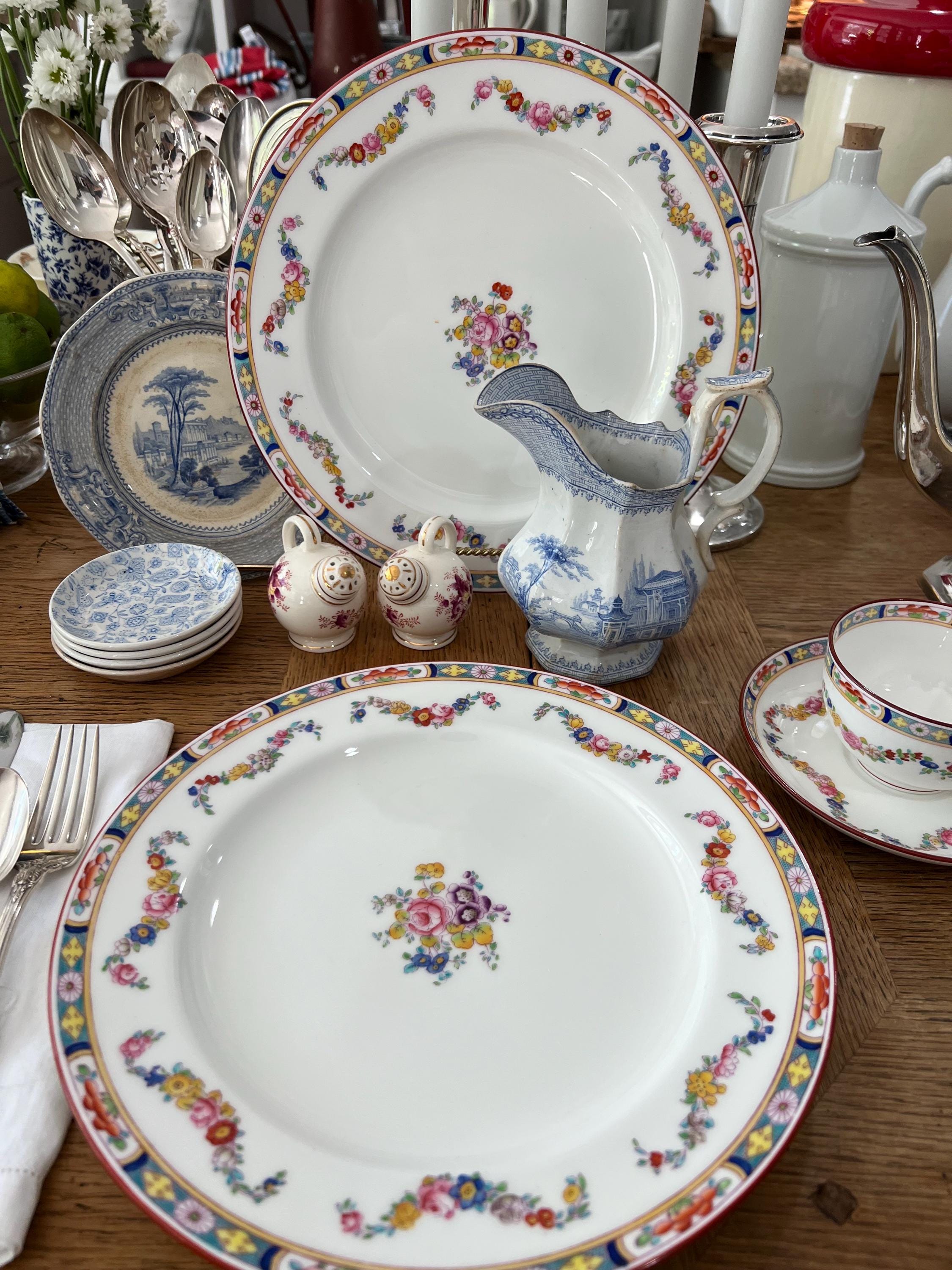 Vintage Mintons Royal China Dinner Plates, Floral Garland, Set of