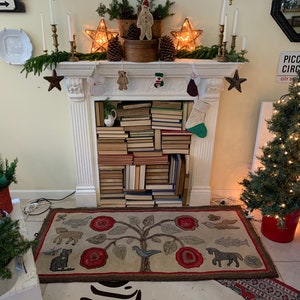 Folk Art Primitive Hand Hooked Rug by Jean Tynan.