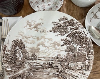 Brown and White English Ridgeway 10” Country Days - Etsy