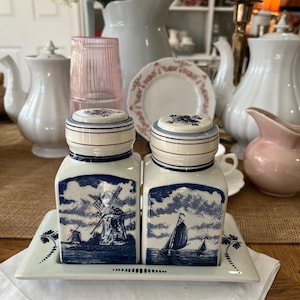 Ensemble d&#39;épices peintes à la main bleu et blanc vintage de Delfts Blauu.