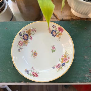 Gelb umrandete 7,5 ”Suppe / Salat französische Haviland Schüsseln.  7er Set.
