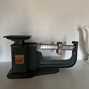 Green Vintage Postal Scale